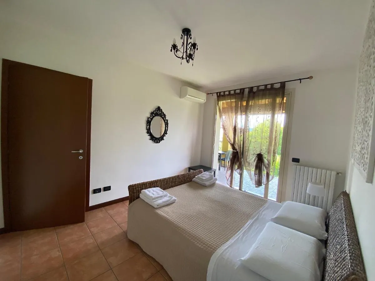 בית נופש הוילה Casa Argento מנרבה דל גארדה