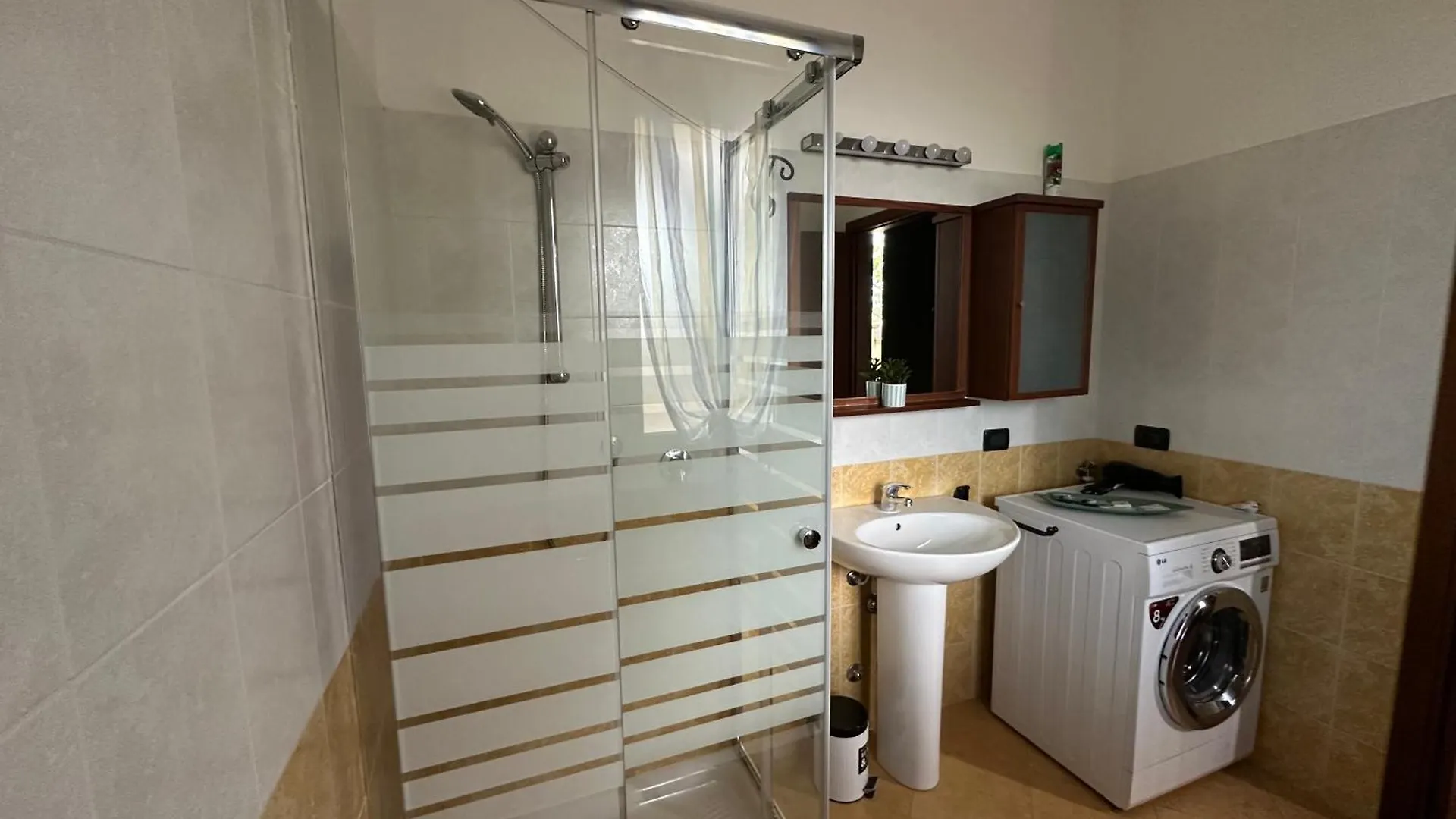 הוילה Casa Argento מנרבה דל גארדה 0*,